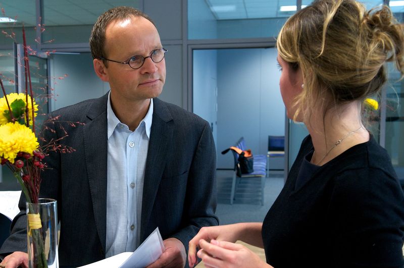 Jens Riepel im Beratungsgespräch